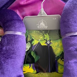 Maleficent costume new with the tags for girl 7 to 8 years old